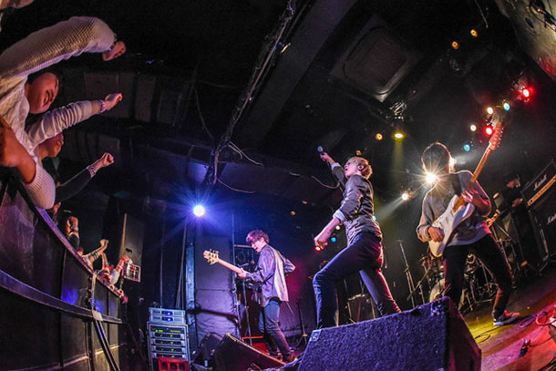 Bayside Diamond Festival 17 Qon企画ライブレポート 強く願い記した場所へ の道のり Domo ドーモプラス