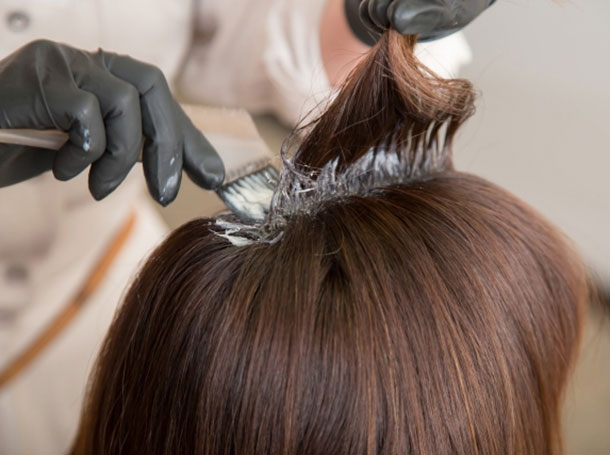 気が付くと増える 白髪の原因と対処法教えます 人には聞きにくい女性の薄毛や髪の悩み Vol 4 Domo ドーモプラス